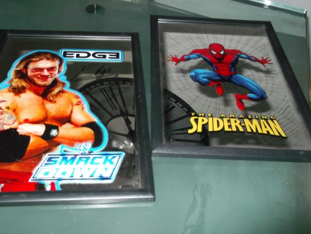 Tableaux thème catch et marvel - 5 €